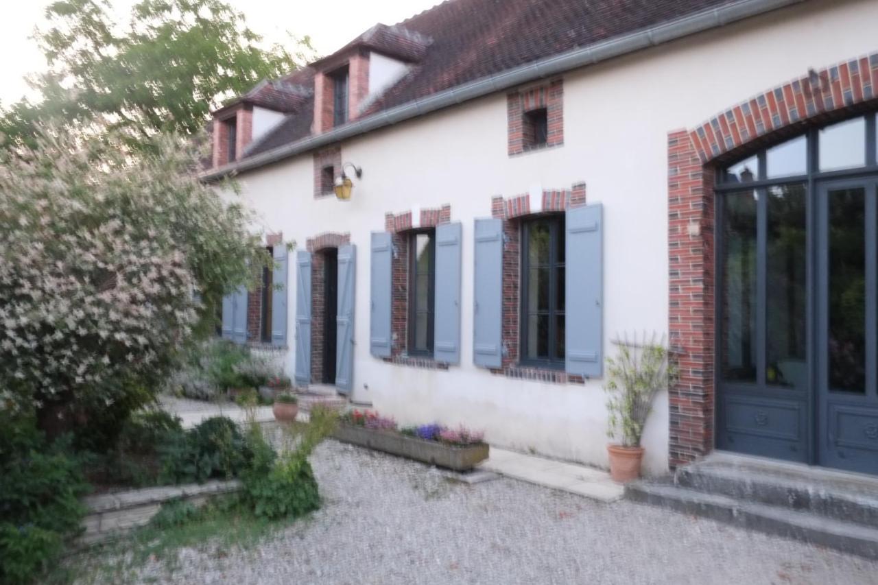 La Maison De Maggy Brion  Bagian luar foto
